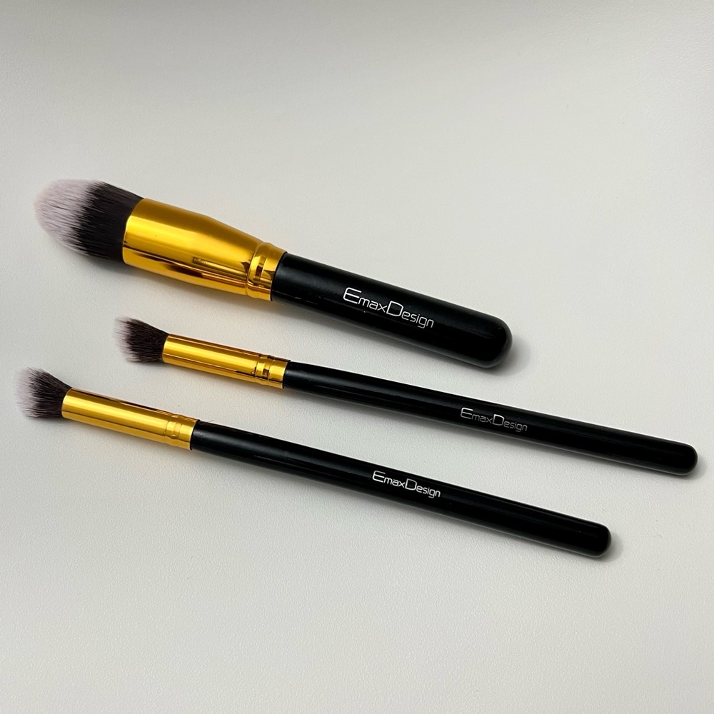 3/$30 Emax Design 3 Piece Synthetic Duo Fiber Makeup Brush Bundle Set Face Eyes